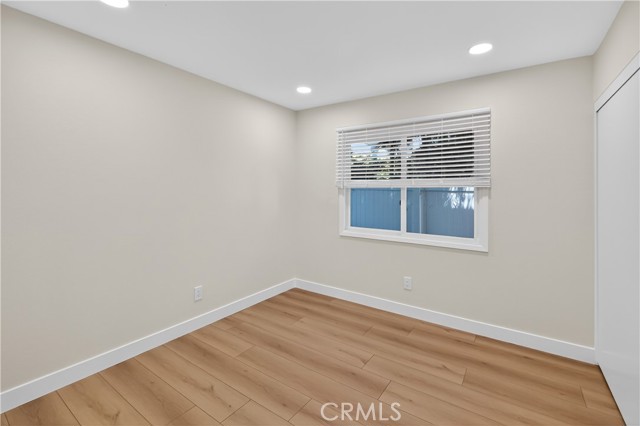 Detail Gallery Image 28 of 38 For 915 Gardenia Way, Corona Del Mar,  CA 92625 - 4 Beds | 2/1 Baths
