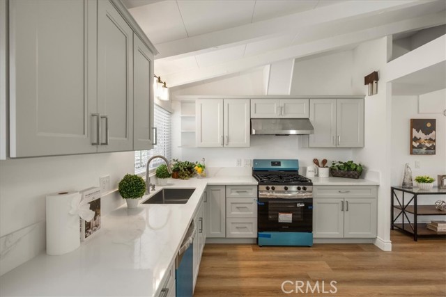 307 S Florette Street, Anaheim CA: https://media.crmls.org/medias/7f2b45ff-02e0-4ee0-ab34-4522289a0d94.jpg