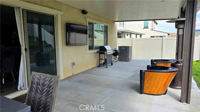 Detail Gallery Image 5 of 11 For 34306 Kensington St, Murrieta,  CA 92563 - 4 Beds | 2/1 Baths