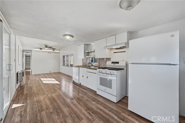 Detail Gallery Image 11 of 30 For 5890 E Highway 20 #56,  Lucerne,  CA 95458 - 1 Beds | 1 Baths