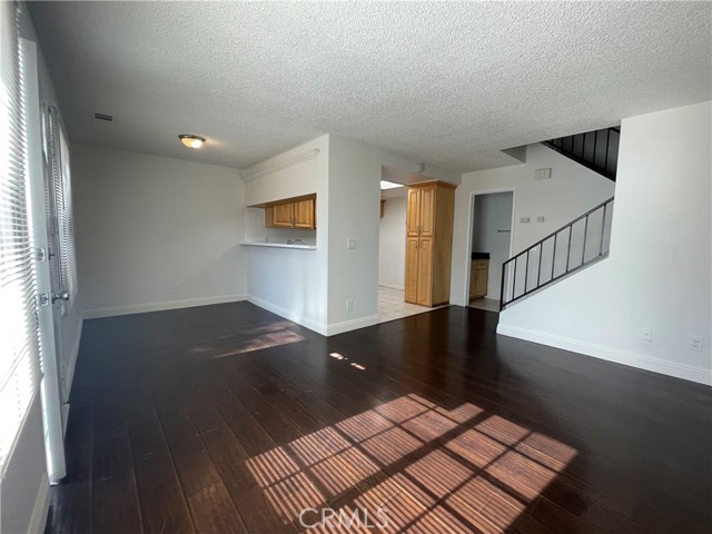 Detail Gallery Image 4 of 26 For 1614 Campus #B,  Ontario,  CA 91761 - 3 Beds | 1/1 Baths