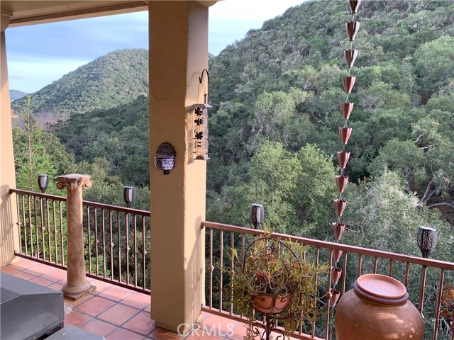 Detail Gallery Image 8 of 39 For 2555 Lupine Canyon Rd, Avila Beach,  CA 93424 - 3 Beds | 2/1 Baths