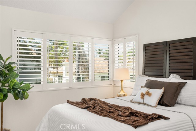 8237 E Flowerwood Avenue, Orange CA: https://media.crmls.org/medias/7f2dc05d-e902-4245-aef5-d24cdad35a1d.jpg