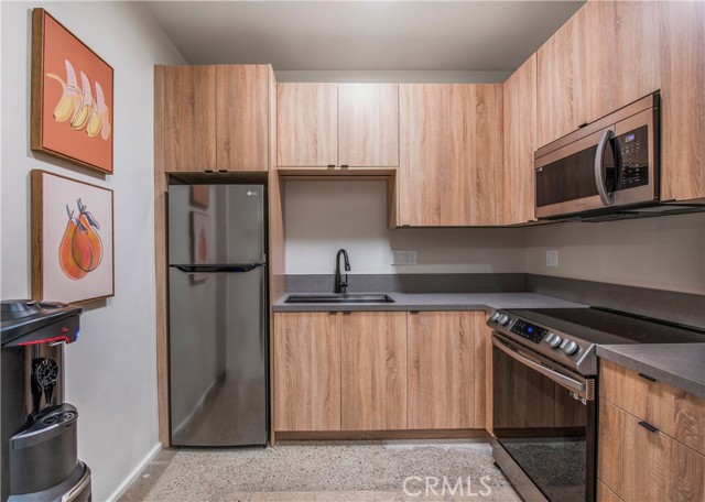  Commercial for Sale in Playa del Rey, California