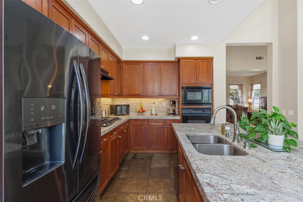 MLS #IV25162337 img 14