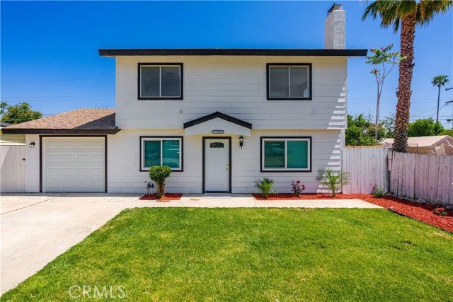 Detail Gallery Image 1 of 22 For 5329 Odell St, Jurupa Valley,  CA 92509 - 5 Beds | 2 Baths
