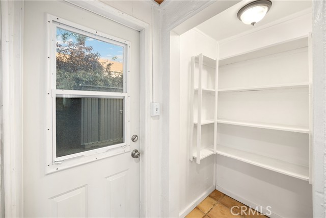 Detail Gallery Image 11 of 42 For 4056 Ramona Dr, Riverside,  CA 92506 - – Beds | – Baths