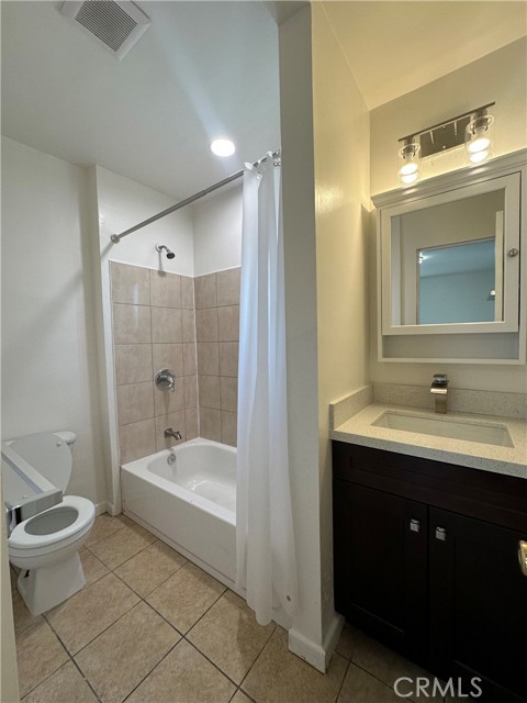 942 E 6th Street, Pomona CA: https://media.crmls.org/medias/7f2f101d-b21c-4886-8c97-17ba40459f38.jpg