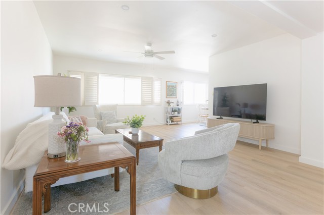 163 Paseo De La Concha, Redondo Beach, California 90277, 2 Bedrooms Bedrooms, ,2 BathroomsBathrooms,Residential,For Sale,Paseo De La Concha,SB25144655