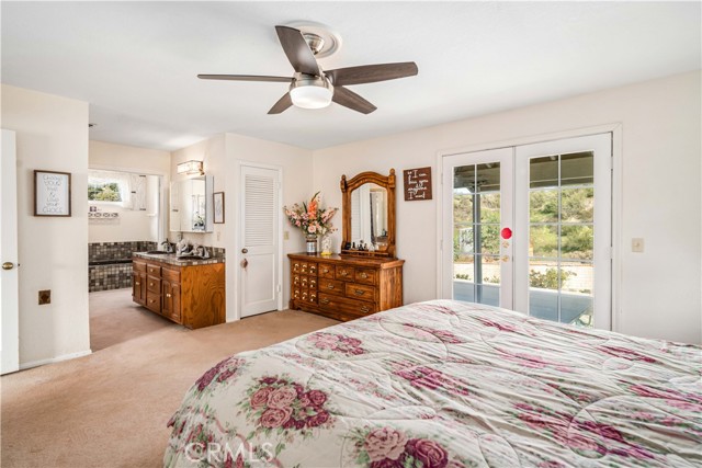 28132 Oak Spring Canyon, Canyon Country CA: https://media.crmls.org/medias/7f30d03e-e855-4578-8452-c03547da3a03.jpg