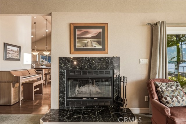 3790 Lakeshore Boulevard, Lakeport CA: https://media.crmls.org/medias/7f30f396-3536-4c78-ad9e-3a307eb8d974.jpg