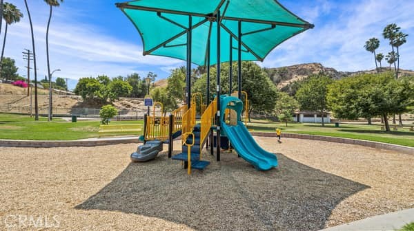 Detail Gallery Image 31 of 36 For 4665 La Paz Ln, Riverside,  CA 92501 - 4 Beds | 2 Baths