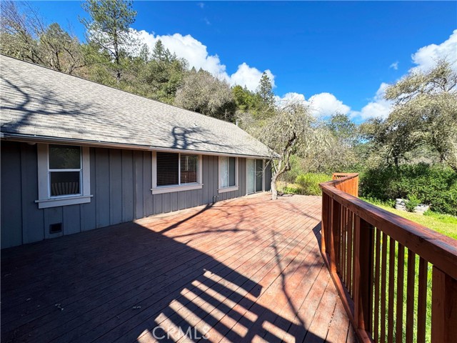 Detail Gallery Image 28 of 60 For 14605 Tomki Rd, Redwood Valley,  CA 95470 - 3 Beds | 2 Baths