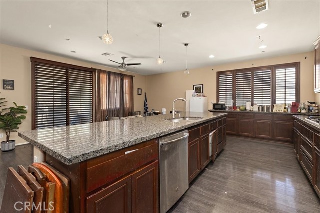 29210 Nectarine Street, Menifee CA: https://media.crmls.org/medias/7f314908-5890-42a2-934d-9a85f360151f.jpg