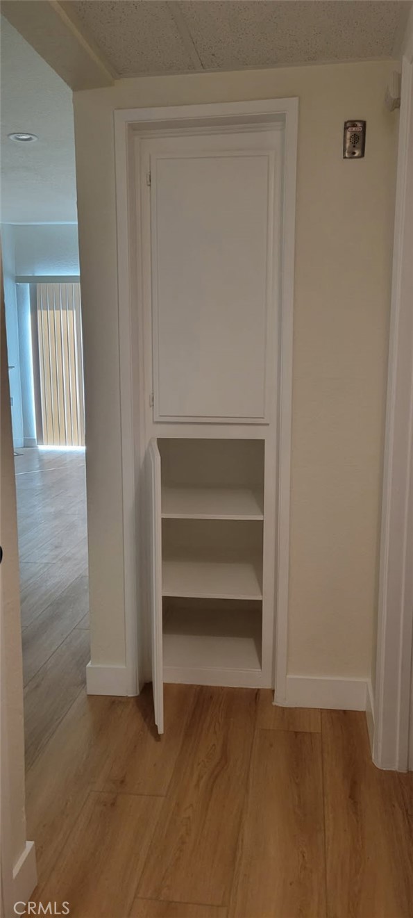 Detail Gallery Image 20 of 29 For 5135 Zelzah #101,  Encino,  CA 91316 - 2 Beds | 2 Baths