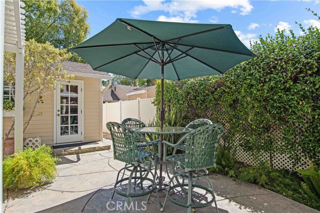 Detail Gallery Image 21 of 38 For 15103 Hartsook St, Sherman Oaks,  CA 91403 - 3 Beds | 2 Baths