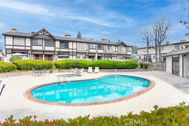 Detail Gallery Image 25 of 27 For 20737 Roscoe Bld #203,  Winnetka,  CA 91306 - 2 Beds | 2/1 Baths