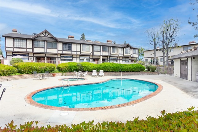 Detail Gallery Image 25 of 27 For 20737 Roscoe Bld #203,  Winnetka,  CA 91306 - 2 Beds | 2/1 Baths