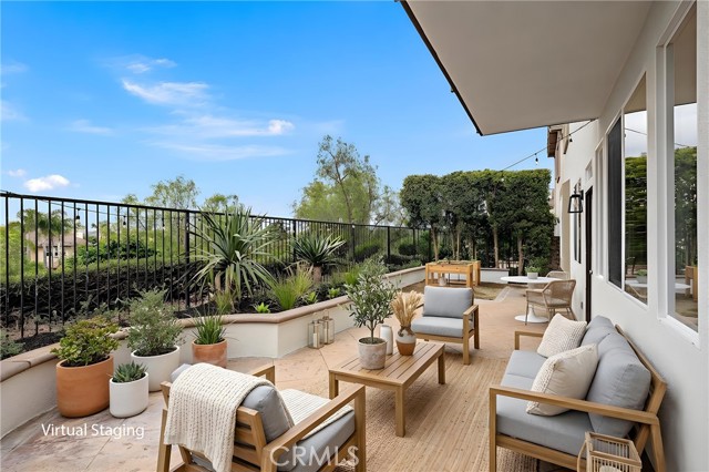 Detail Gallery Image 4 of 50 For 27761 Blossom Hill, Laguna Niguel,  CA 92677 - 5 Beds | 3 Baths