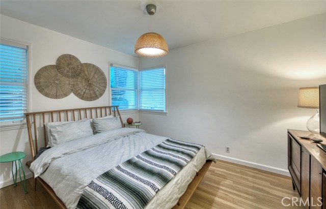 204 38th Street, Manhattan Beach, California 90266, 3 Bedrooms Bedrooms, ,2 BathroomsBathrooms,Residential,Sold,38th,SB22047945