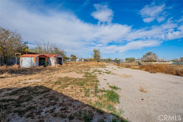 Detail Gallery Image 37 of 40 For 3339 E Avenue, Palmdale,  CA 93550 - 4 Beds | 2/1 Baths