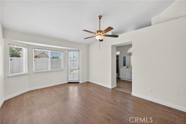 Detail Gallery Image 9 of 39 For 25307 Avenida Chagres, Hemet,  CA 92544 - 4 Beds | 2 Baths