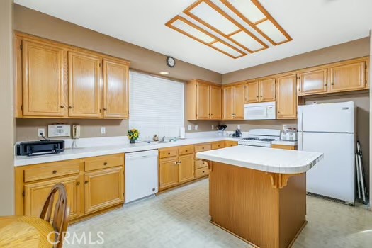 Detail Gallery Image 7 of 42 For 37974 Orange Blossom Ln, Murrieta,  CA 92563 - 4 Beds | 2/1 Baths