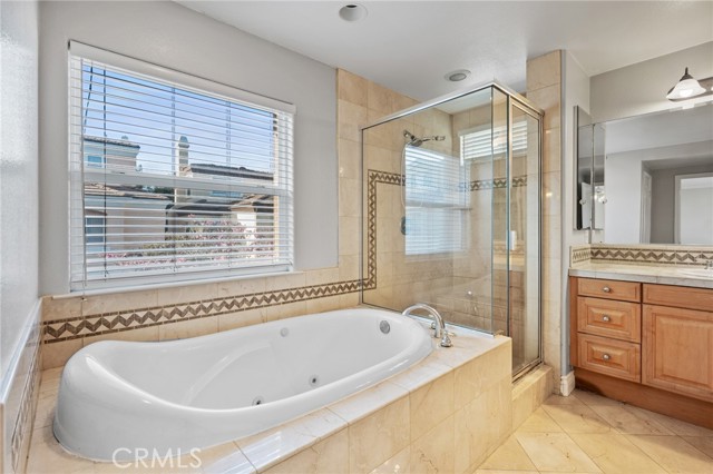 Detail Gallery Image 16 of 36 For 4134 Pacific Coast #137,  Torrance,  CA 90505 - 5 Beds | 4 Baths