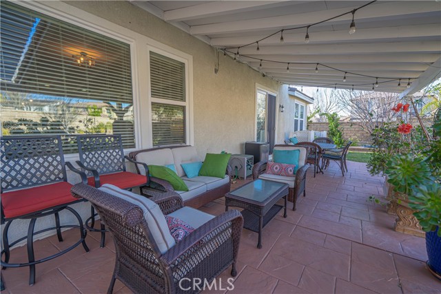 Detail Gallery Image 41 of 65 For 17023 Strawberry Pine Ct, Canyon Country,  CA 91387 - 4 Beds | 4 Baths