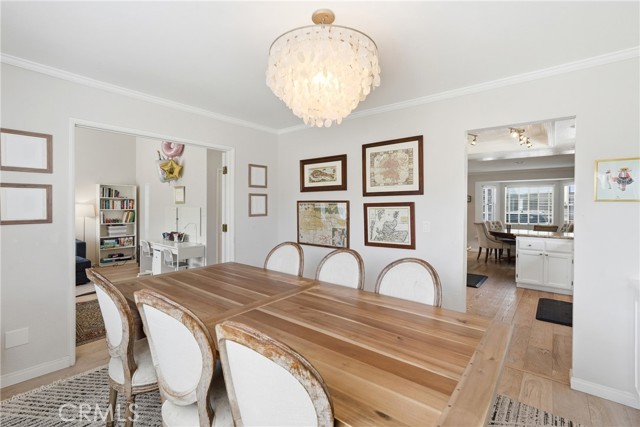 Detail Gallery Image 9 of 33 For 2213 Dufour Avenue #a, Redondo Beach,  CA 90278 - 3 Beds | 2/1 Baths