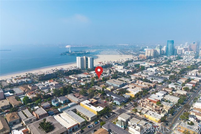 Detail Gallery Image 33 of 33 For 1334 E 1st, Long Beach,  CA 90802 - 2 Beds | 2 Baths