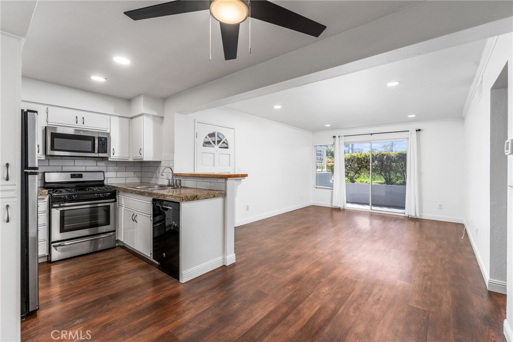 MLS #OC25248944 image #8