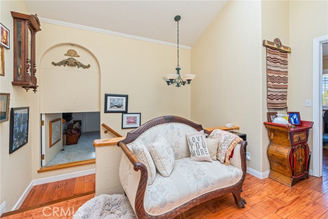 Detail Gallery Image 11 of 14 For 6351 Gloria Dr, Huntington Beach,  CA 92647 - 4 Beds | 2 Baths