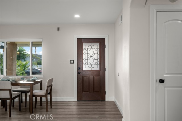 Detail Gallery Image 8 of 63 For 638 N Buttonwood, Anaheim,  CA 92805 - 4 Beds | 3 Baths