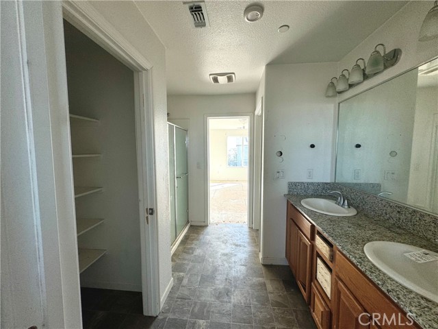 Detail Gallery Image 20 of 31 For 194 Harp Ct, Merced,  CA 95341 - 4 Beds | 2/1 Baths