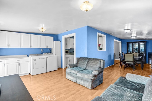 Detail Gallery Image 28 of 36 For 346 N Nantes, La Puente,  CA 91744 - 3 Beds | 3 Baths