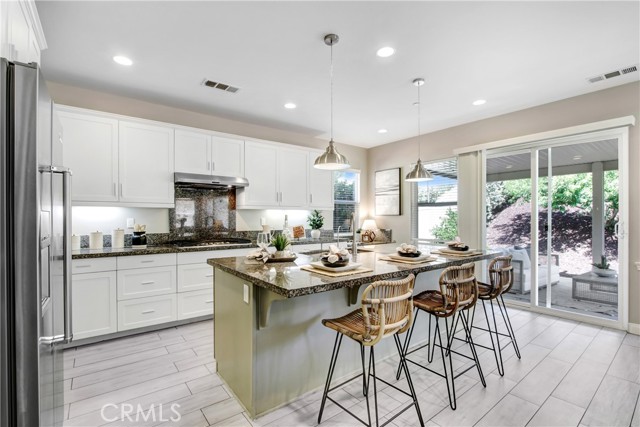 Detail Gallery Image 16 of 60 For 31454 Polo Creek, Temecula,  CA 92591 - 5 Beds | 4/1 Baths