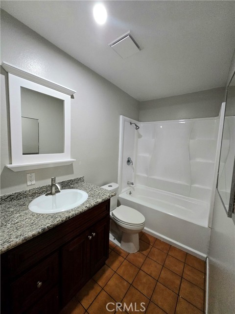 Detail Gallery Image 9 of 15 For 1134 W Stoneridge Ct a,  Ontario,  CA 91762 - 3 Beds | 2 Baths