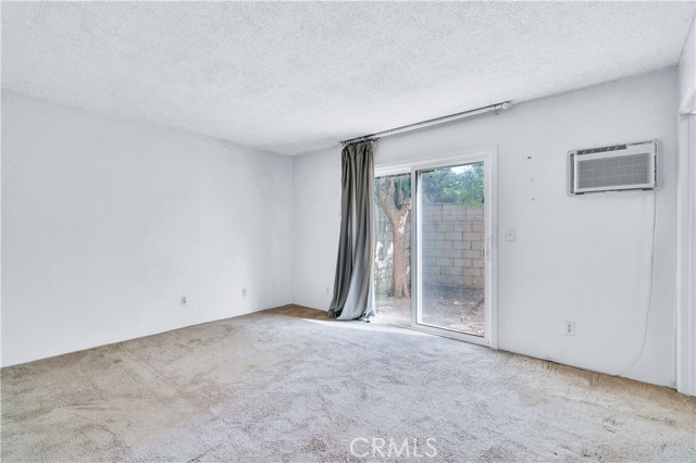 10907 Danielson Drive, South El Monte CA: https://media.crmls.org/medias/7f3fa1b1-d893-46e0-bec5-5b1909825952.jpg