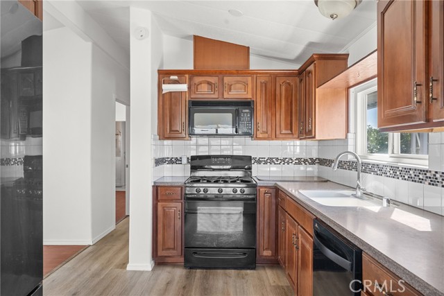 Detail Gallery Image 16 of 43 For 9540 Avonne Ave #15,  San Simeon,  CA 93452 - 2 Beds | 2 Baths