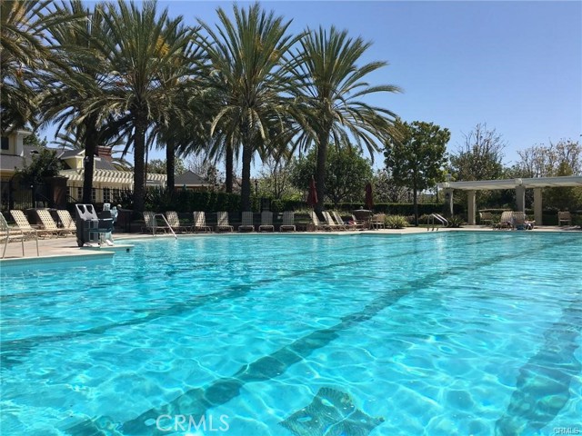 Detail Gallery Image 16 of 21 For 9 Whitworth St, Ladera Ranch,  CA 92694 - 3 Beds | 2/1 Baths