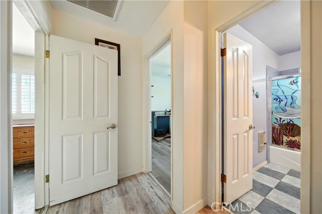 17934 E Newburgh Street, Azusa CA: https://media.crmls.org/medias/7f418a09-b389-4171-a83a-35c5f35fc080.jpg