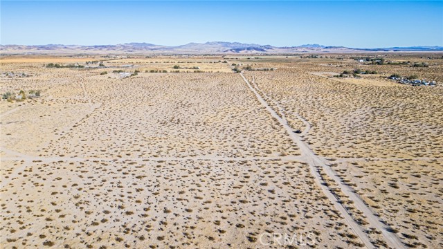 46300 Palos Verdes Road, Newberry Springs CA: https://media.crmls.org/medias/7f432dc4-82d5-4069-b815-d16d83d43340.jpg