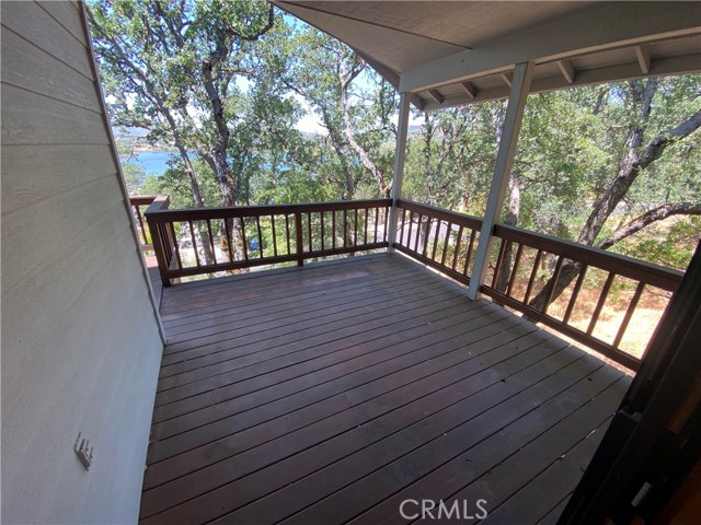 19232 N Shore Court, Hidden Valley Lake CA: https://media.crmls.org/medias/7f433e3e-7627-4285-9763-d888a83dd9f5.jpg