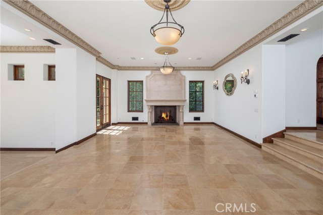 6 Premiere Point, Newport Coast CA: https://media.crmls.org/medias/7f438f67-2796-42b1-a0c3-79810048cd5c.jpg