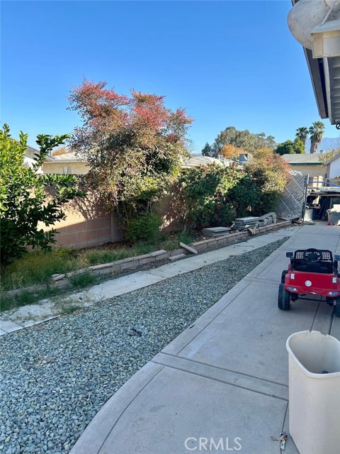 Detail Gallery Image 27 of 29 For 41348 Torrey Pine Ct, Hemet,  CA 92544 - 2 Beds | 2 Baths