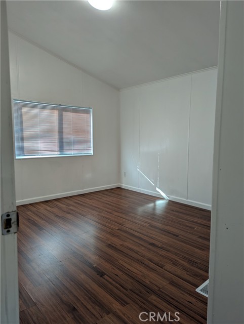 Detail Gallery Image 15 of 18 For 21811 69th St, California City,  CA 93505 - 3 Beds | 2 Baths