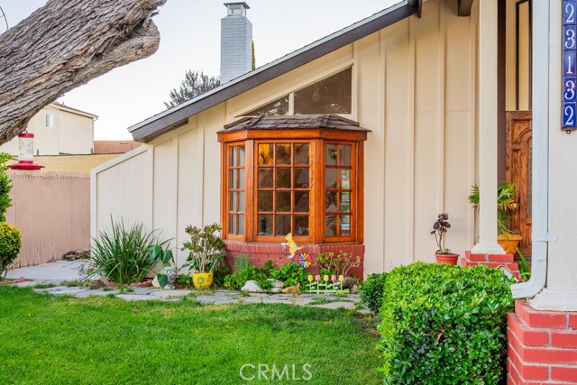 Detail Gallery Image 56 of 66 For 23132 Posada, Valencia,  CA 91354 - 5 Beds | 3 Baths