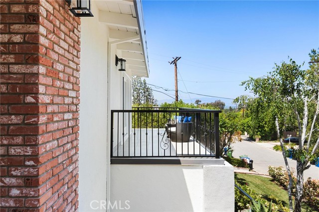 Detail Gallery Image 64 of 75 For 4925 Topeka Dr, Tarzana,  CA 91356 - 3 Beds | 2/1 Baths