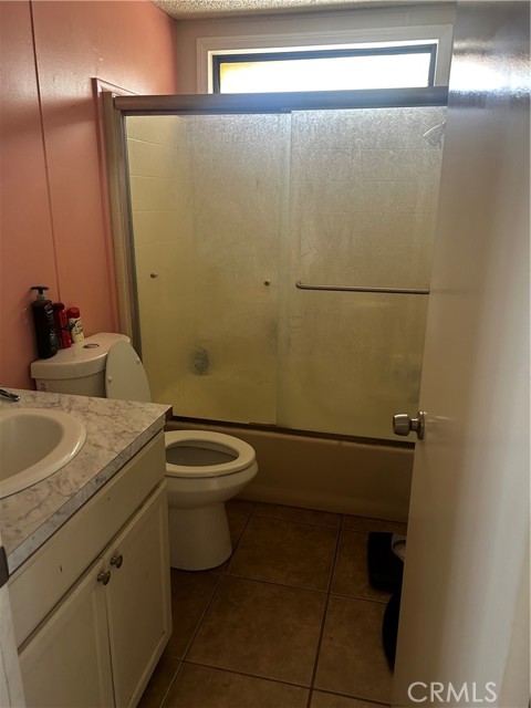 Detail Gallery Image 12 of 13 For 19042 Janine St, Adelanto,  CA 92301 - 2 Beds | 2 Baths